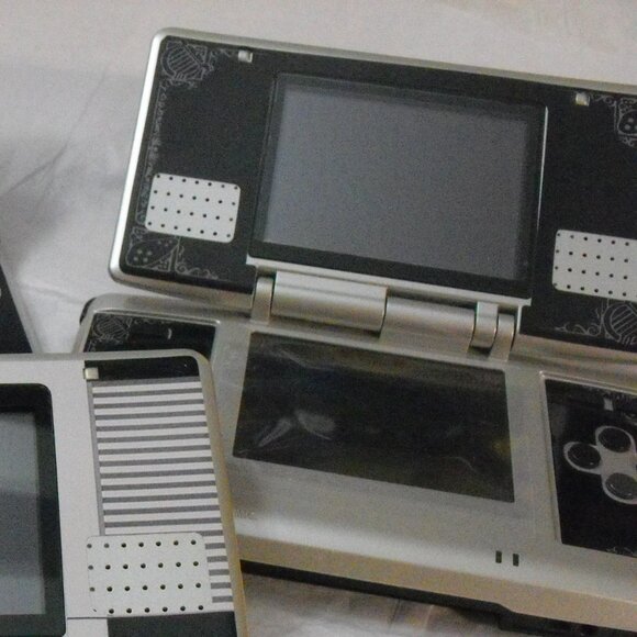 Nintendo DS Original PhatBoy Console - Picture 5 of 7